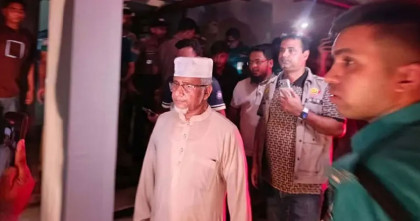পুলিশ হেফাজতে নেয়া হয়েছে এমপি গাজী নজরুল ও তার প্রথম স্ত্রী   