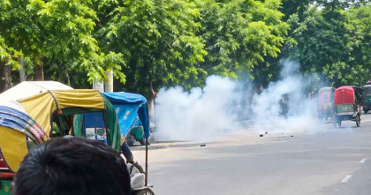 হাইকোর্টের পর শিল্পকলা একাডেমির সামনেও ককটেল বিস্ফোরণ