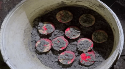 যাত্রাবাড়ীতে পরিত্যক্ত অবস্থায় উদ্ধার ১০টি তাজা ককটেল