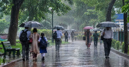 চার বিভাগে ভারী বৃষ্টির পূর্বাভাস, সপ্তাহ শেষে বাড়বে তাপমাত্রা