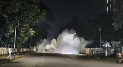 ককটেল ফোটালেই ৫ হাজার টাকা, যোগাযোগে ভারতীয় নম্বর: ডিবি