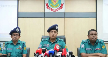 কেরানীগঞ্জে ককটেল তৈরির সরঞ্জাম ও ৯ হাজার মুখোশসহ যুবলীগ নেতা গ্রেপ্তার 