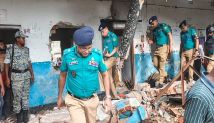 টিকাদানকেন্দ্র ভাঙচুরে এমপি-পুলিশ জড়িত থাকলে ব্যবস্থা: ডিএমপি