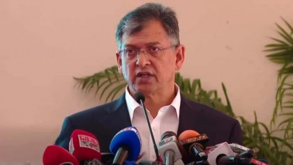 পুলিশের কেউ কেউ ফ্যাসিবাদীদের তথ্য দিচ্ছেন: স্বরাষ্ট্রমন্ত্রী