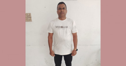 ভারতে পালানোর সময় রাজশাহী পৌর আ. লীগের সাধারণ সম্পাদক দর্শনা চেকপোস্টে আটক