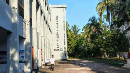 ঝালকাঠিতে ধর্ষণ মামলার আসামিকে বিয়ে চান বাদী, আদালতে হট্টগোল