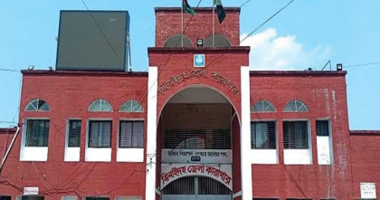 ধারণক্ষমতার প্রায় চারগুণ বন্দি ঝিনাইদহ কারাগারে