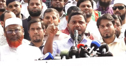 আপনারা আখতারুজ্জামানকে নয়, মুক্তিযুদ্ধের ইতিহাসে হাতকড়া পরিয়েছেন: শফিকুল ইসলাম মাসুদ   