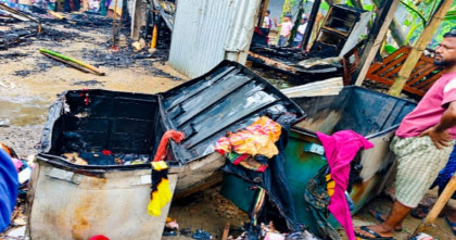 ঠাকুরগাঁওয়ের ভূল্লীতে বৈদ্যুতিক শর্ট সার্কিটে অগ্নিকাণ্ড, পুড়ল তিনটি ঘর
