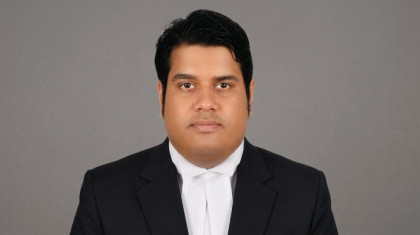 বিমানবন্দরে লাগেজ হ্যান্ডলিং লাইভ সিসিটিভির দাবিতে আইনি নোটিশ