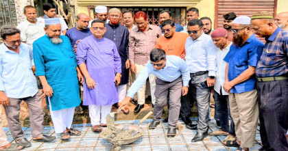 বগুড়ার শেরপুরে ২৬ লক্ষ টাকা ব্যায়ে আরসিসি ঢালাই কাজের উদ্বোধন