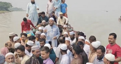 বাউফলে তেঁতুলিয়া নদীর ভাঙনকবলিত এলাকা পরিদর্শনে এমপি মাসুদ