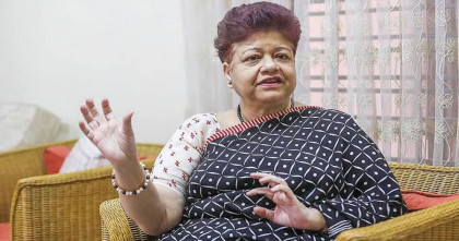 ঢাবিতে নিকাব পরায় শিক্ষার্থীকে হেনস্তার অভিযোগ শিক্ষিকার বিরুদ্ধে, সব ক্লাস থেকে অব্যাহতি