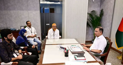 আবরারের ফাহাদের পরিবারের সঙ্গে প্রধানমন্ত্রীর সাক্ষাৎ; দ্রুত বিচারের আশ্বাস 