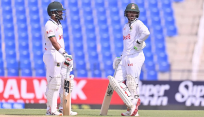 ৫ রানের ব্যবধানে ৩ উইকেট হারিয়ে চাপে বাংলাদেশ