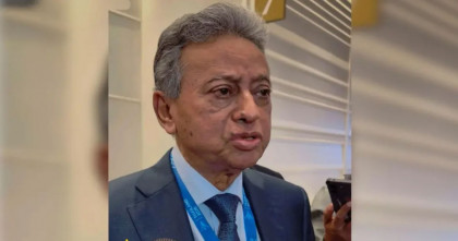 চীনের ঋণ কমিয়ে বিনিয়োগ বাড়াতে চায় বাংলাদেশ: আমির খসরু