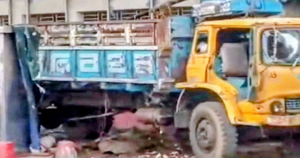 সাভারে সিএনজি ফিলিং স্টেশনে গ্যাস নেয়ার সময়  ট্রাকের সিলিন্ডার বিস্ফোরণ, আহত সাত