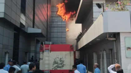 টঙ্গীতে ড্রাগ ইন্টারন্যাশনাল কারখানায় আগুন, ঘটনাস্থলে ১১ ইউনিট