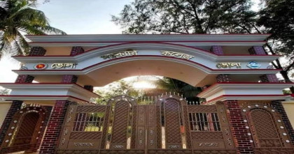 পুলিশি উপস্থিতি ভোলা সরকারি কলেজ, সাধারণ শিক্ষার্থীদের ক্ষোভ