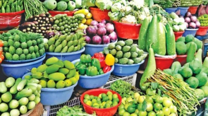 পেঁপে-কুমড়া ছাড়া ৮০ টাকার নিচে মিলছে না সবজি