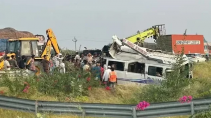 ভারতের রাজস্থানে এক্সপ্রেসওয়েতে বাস দুর্ঘটনায় নিহত আট, আহত ১৭