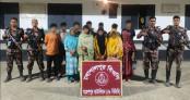 মহেশপুর সীমান্ত দিয়ে অবৈধভাবে ভারতে প্রবেশের চেষ্টাকালে দালাল ১২ জনকে আটক মহেশপুর সীমান্ত দিয়ে অবৈধভাবে ভারতে প্রবেশের চেষ্টাকালে দালাল ১২ জনকে আটক