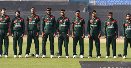 তিন পরিবর্তন নিয়ে ব্যাটিংয়ে বাংলাদেশ