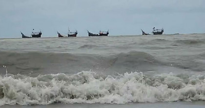 বঙ্গোপসাগরে গভীর নিম্নচাপ, সম্ভাব্য ঘূর্ণিঝড়ের নাম ‘অর্ণব’ 