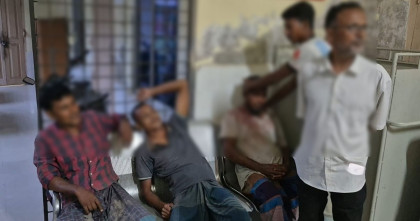 মহেশপুরে সারের কার্ড ভাগাভাগি নিয়ে বিএনপির দুই পক্ষের সংঘর্ষ, আহত ১২